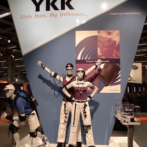 Stracke_Deco_Messe_Figurengruppe_Kunststoffteile.jpg
