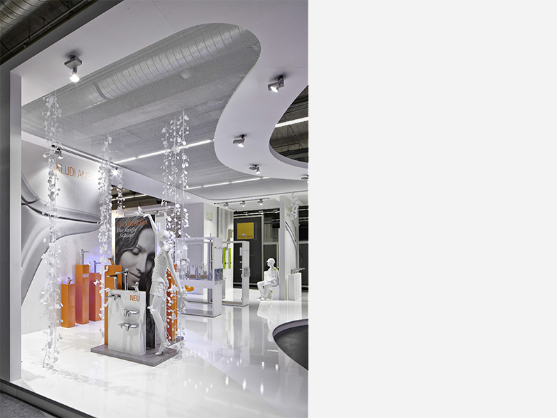 Stracke_Deco_Messe_Dekoration_ISH_Kludi_Messestand_04.jpg